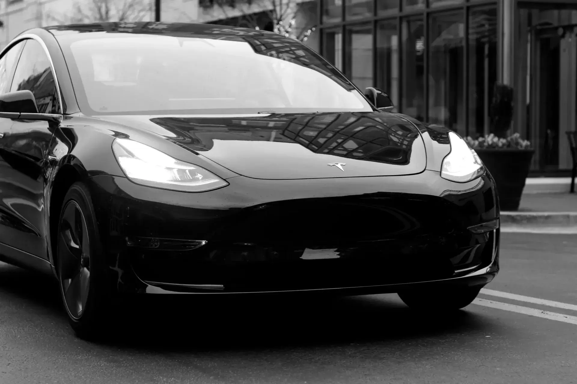 10 Things Elon Musk Teaches Us About Leadership