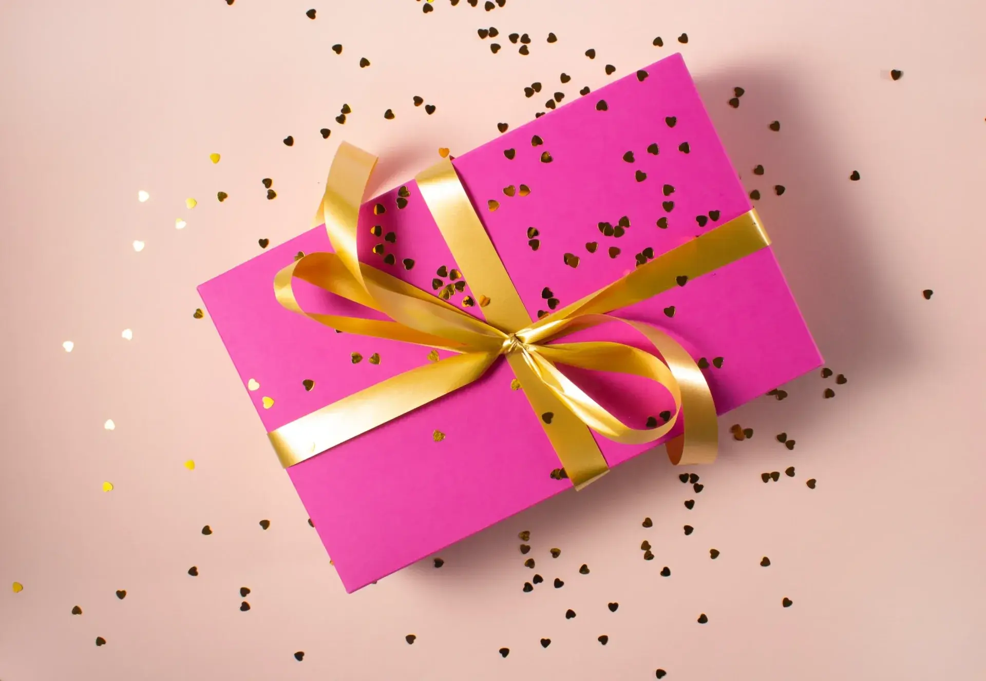 Employee Recognition Examples: Strategies For a Culture of Appreciation